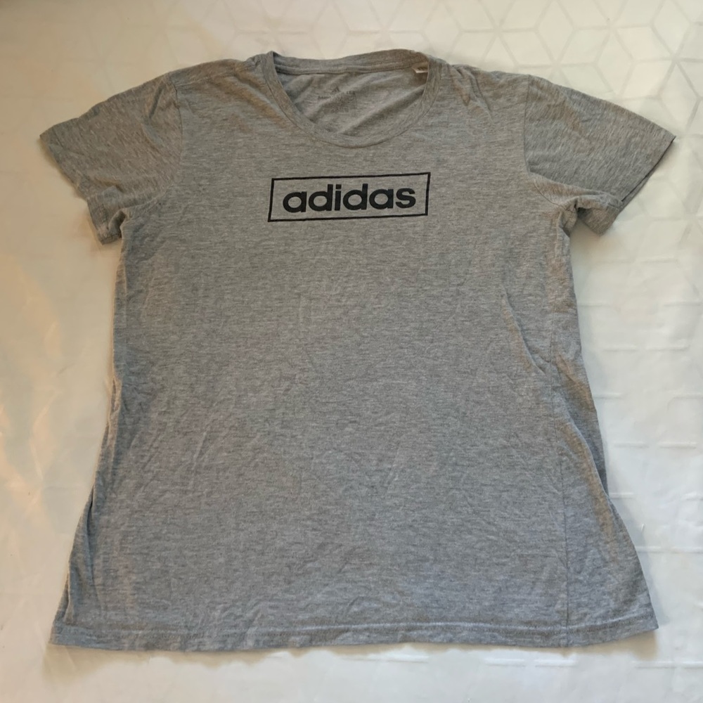 Adidas T-shirt